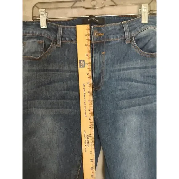 Ashley Stewart, Womens Jeans, Blue, Size 14, Stretchy, Tappered Leg, Distressed - Picture 6 of 13